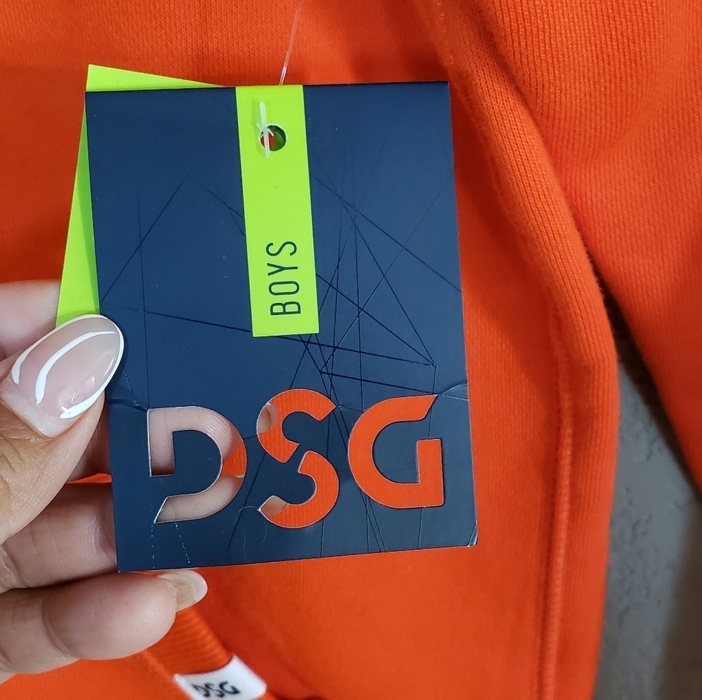 DSG pullover sweatshirt hoodie size M boys - Picture 2 of 5